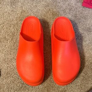 CROCS Dylan Clog Starfish